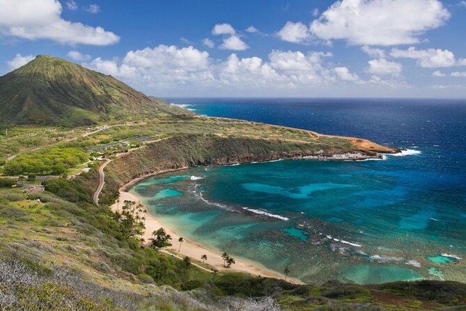Tour of North Shore & Waimea Waterfall - Diamond Head viewpoint first: the fast orientation stop