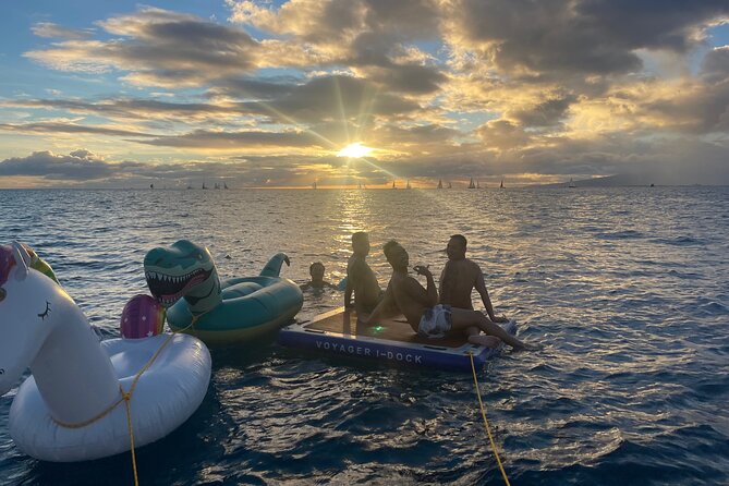 Turtle Canyon Snorkel Adventure in Waikiki, Oahu - Floating Platforms After Snorkel: Rest, Sunscreen, and a Better Ending
