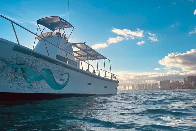Turtle Canyon Snorkel Adventure in Waikiki, Oahu - The Boat Ride With Diamond Head and Waikiki Views Before the Reef