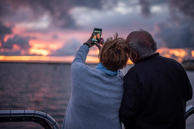 Two-Hour Luxury Whale Watching Tour from Oceanside - Deck Comfort: What to Wear, When to Grab a Coat, and Motion Sickness Tips