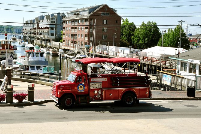 Vintage Fire Truck Sightseeing Tour of Portland Maine - Why Portland looks great from a vintage fire truck