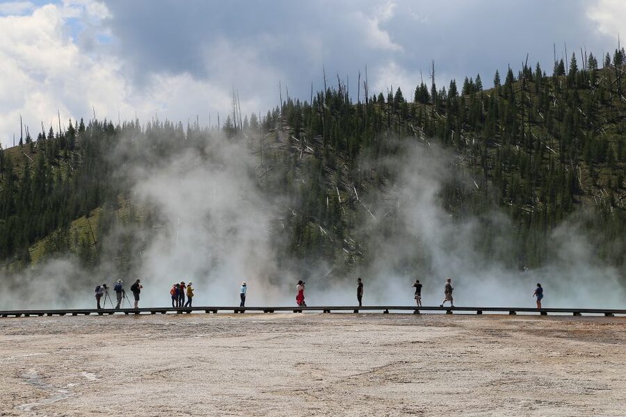West Yellowstone: Yellowstone Day Tour Including Entry Fee - Grand Prismatic Spring and Fountain Paint Pots: Color, Steam, and Texture