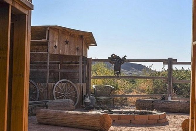 Wild West Sunset Horseback Ride with Dinner from Las Vegas - Wildlife spotting and what to do if the desert is quiet