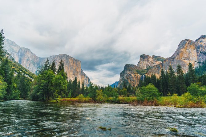 Yosemite National Park: Full Day Tour from San Francisco - Entering Yosemite Valley: Tunnel View and the First Wow Shot